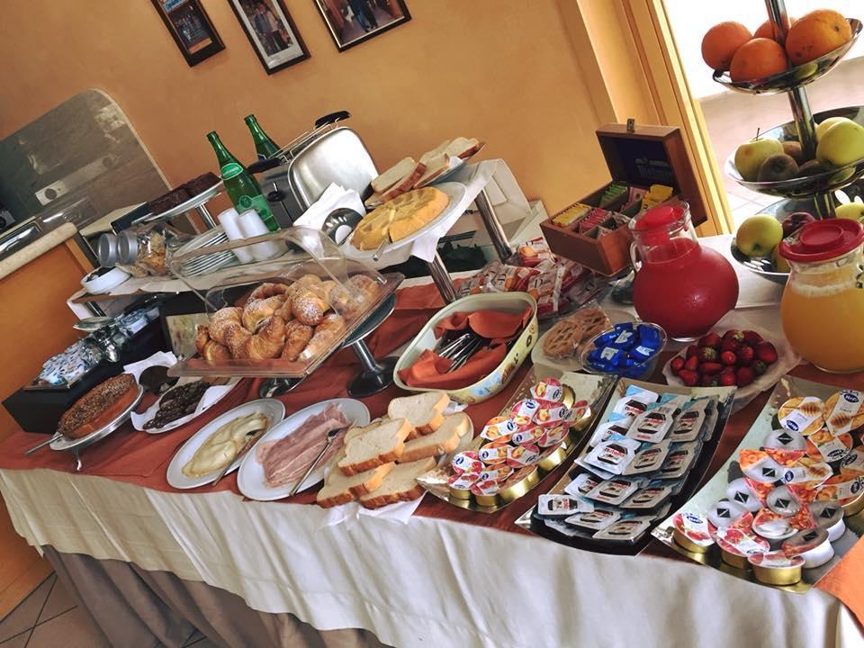 Agriturismo Terre Delle Monache 폰테카냐노 외부 사진